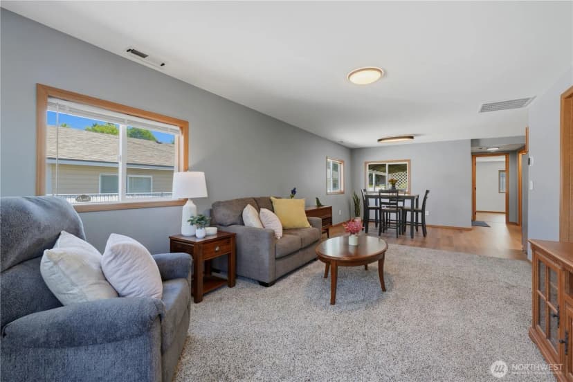 Property photo for 1321 9th Street, Wenatchee photo 6