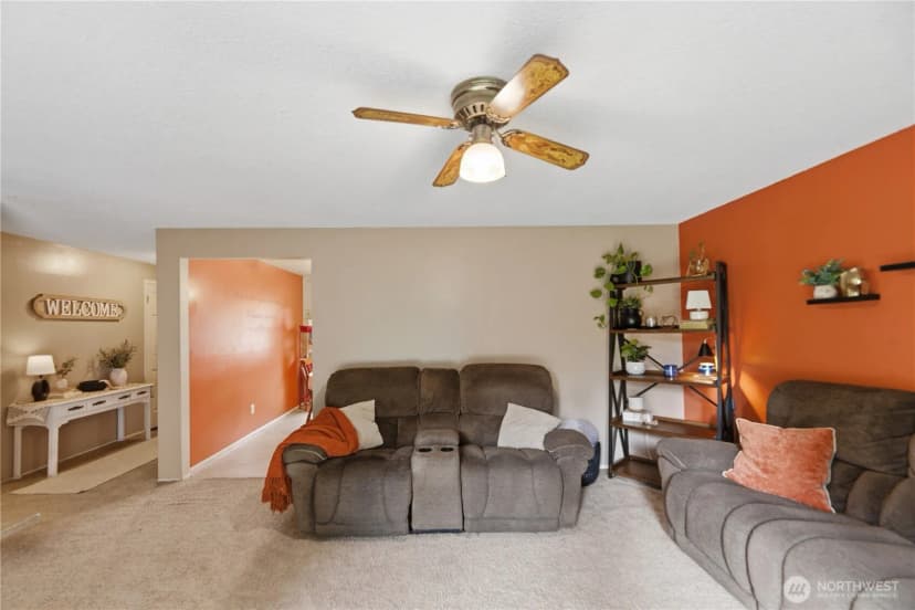 Property photo for 12264 156th Avenue Se, Renton photo 19