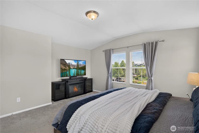 Property photo for 32831 Ten Trails Parkway Se, Black Diamond photo 19