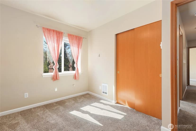 Property photo for 360 Ne Max William Loop, Poulsbo photo 18