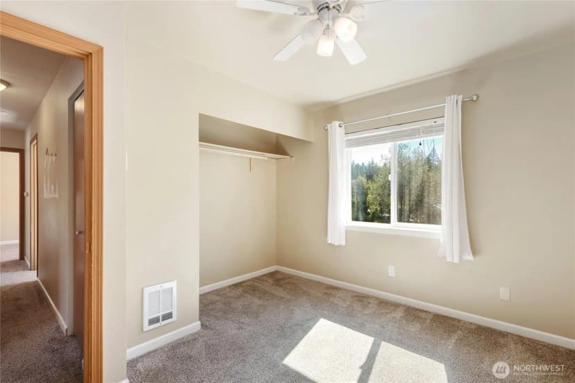 Property photo for 360 Ne Max William Loop, Poulsbo photo 21