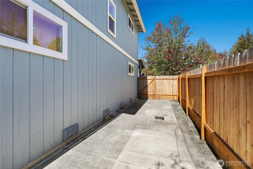 Property photo for 360 Ne Max William Loop, Poulsbo photo 27