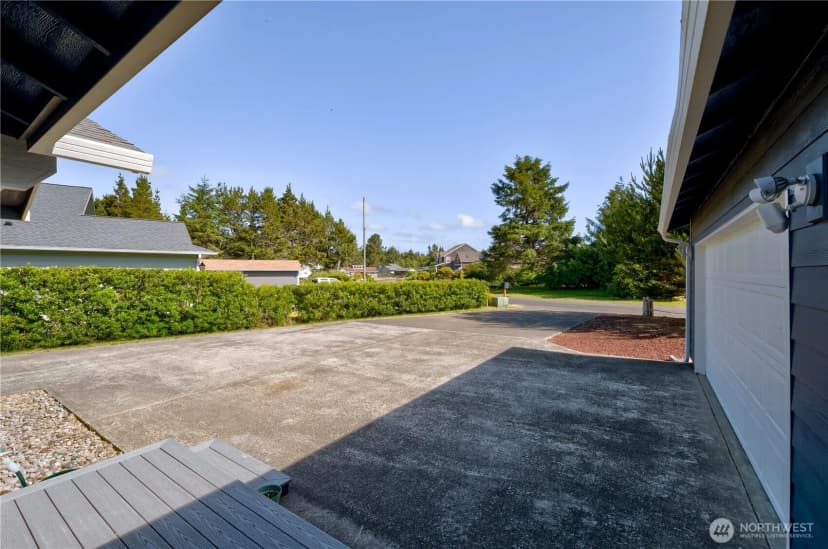 Property photo for 1405 314th Place, Ocean Park photo 20