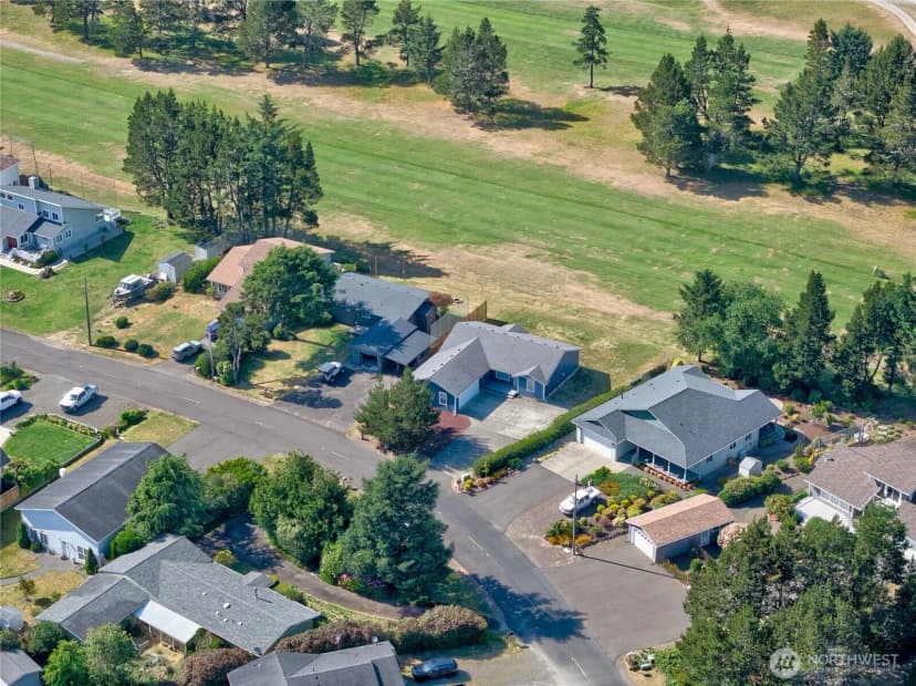 Property photo for 1405 314th Place, Ocean Park photo 4