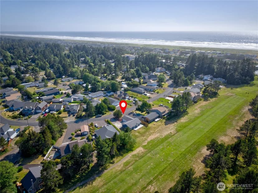 Property photo for 1405 314th Place, Ocean Park photo 27