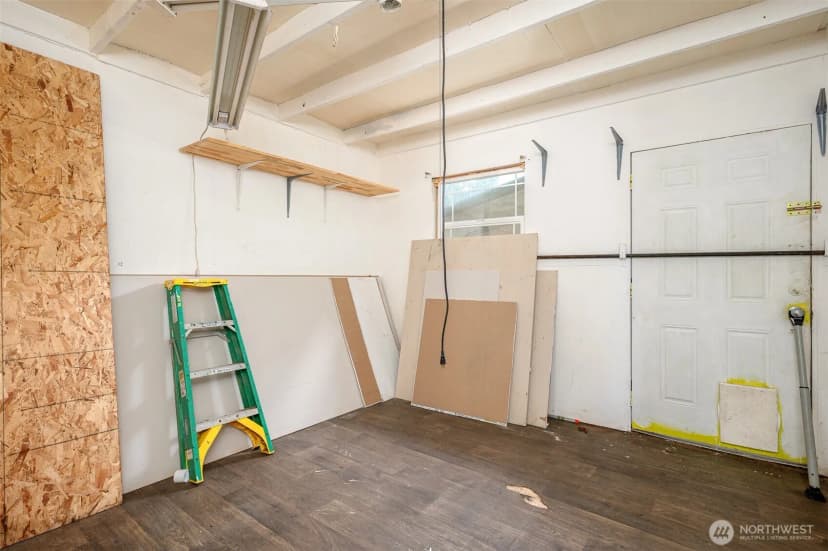 Property photo for 618 N 3rd Avenue, Kelso photo 16