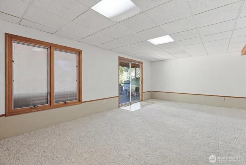 Property photo for 21 Diamond Street, Electric City photo 20