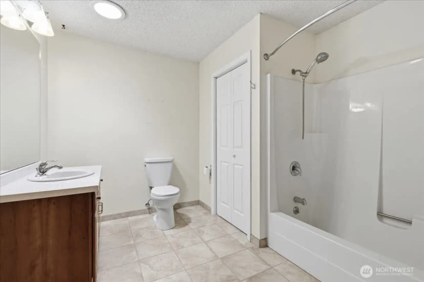 Property photo for 21 Diamond Street, Electric City photo 16