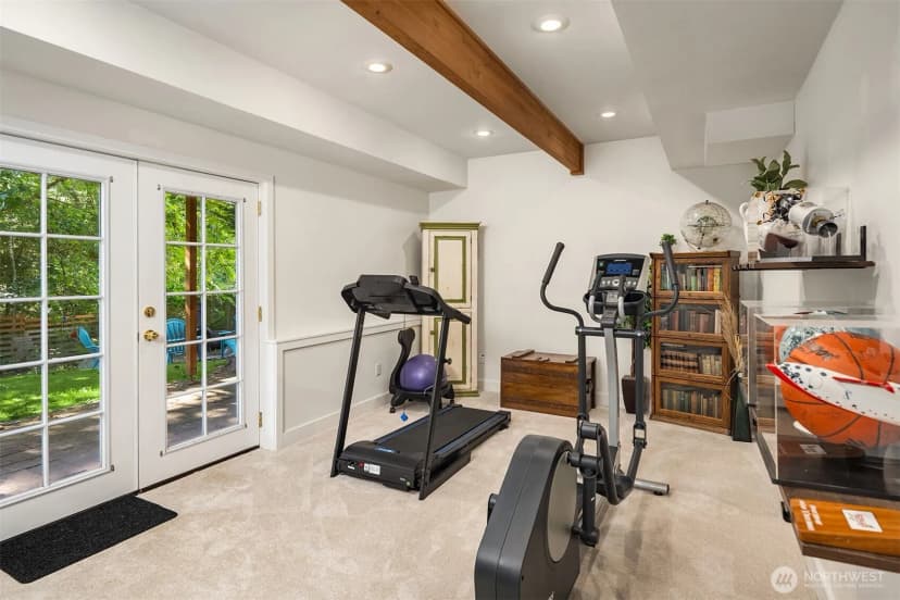 Property photo for 4261 244th Place Se, Sammamish photo 27