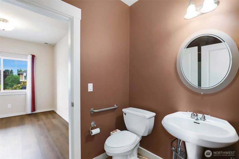 Property photo for 27132 106th Avenue Se, Kent photo 7