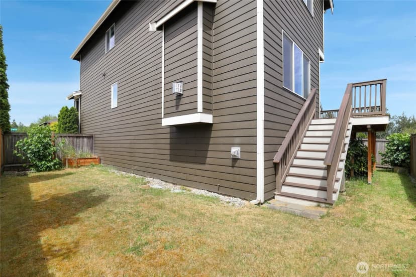 Property photo for 27132 106th Avenue Se, Kent photo 17