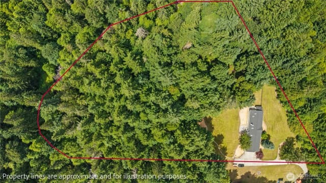 Property photo for 22314 196th Street E, Orting photo 2