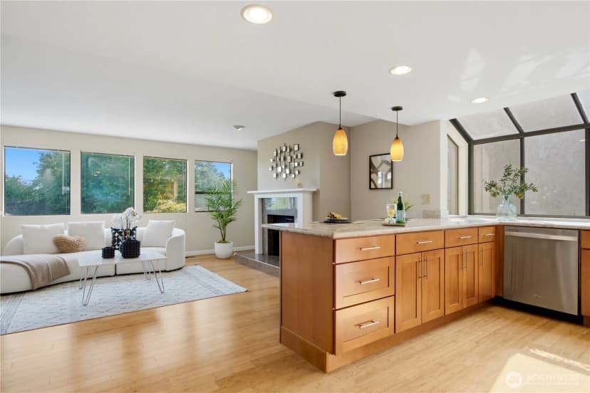 Property photo for 14225 Se 44th Street, Bellevue photo 14