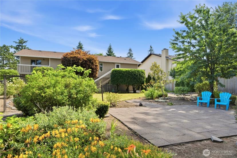 Property photo for 14225 Se 44th Street, Bellevue photo 4