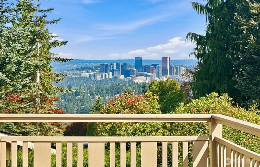 Property photo for 14225 Se 44th Street, Bellevue