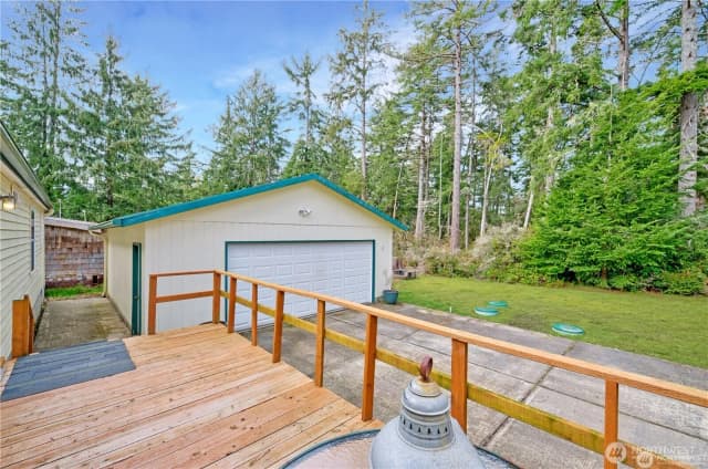 Property photo for 1831 198th Place, Long Beach photo 3