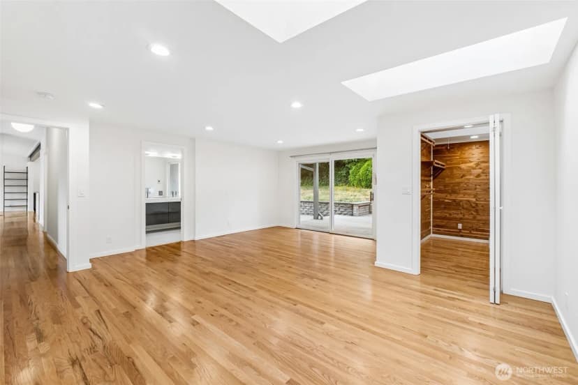 Property photo for 12456 Se 27th Street, Bellevue photo 17