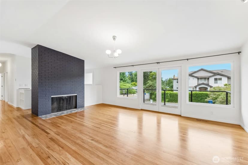 Property photo for 12456 Se 27th Street, Bellevue photo 10