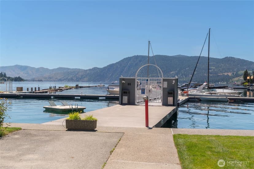 Property photo for 11155 S Lakeshore Road #17a, Chelan photo 19