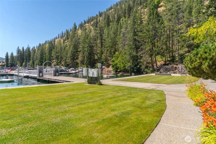Property photo for 11155 S Lakeshore Road #17a, Chelan photo 18
