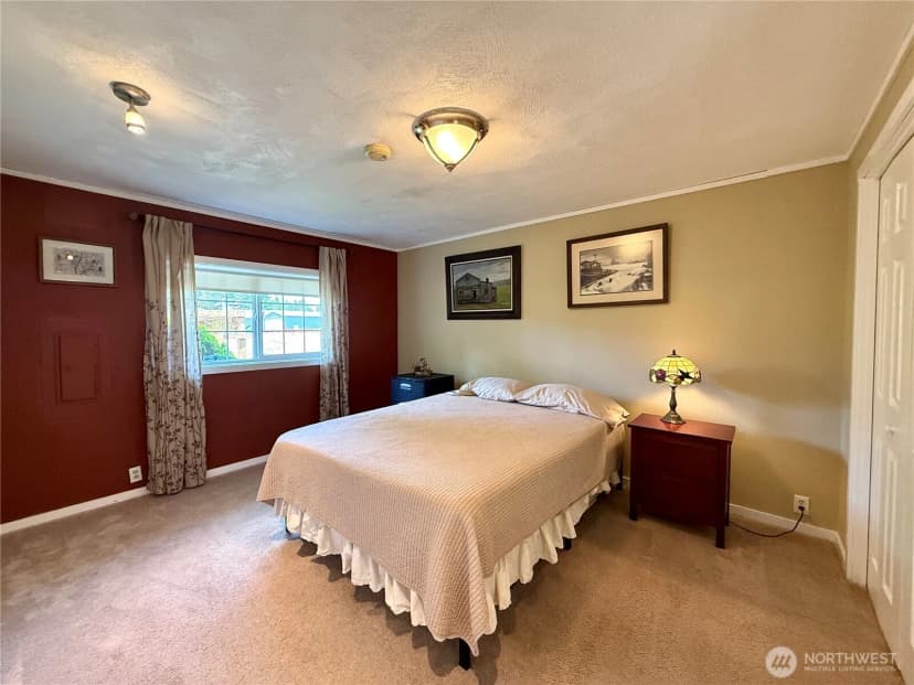 Property photo for 12912 N Alley, Long Beach photo 23