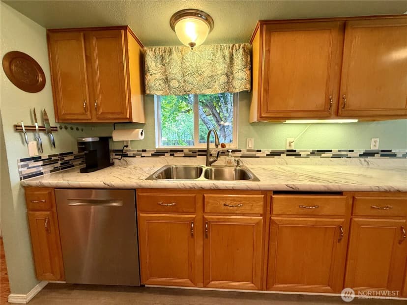 Property photo for 12912 N Alley, Long Beach photo 15