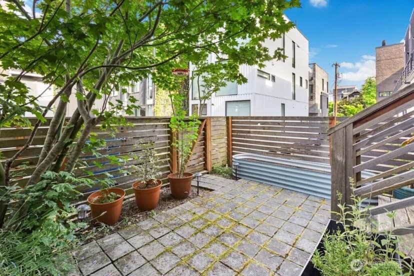 Property photo for 2233 Minor Avenue #c, Seattle photo 9