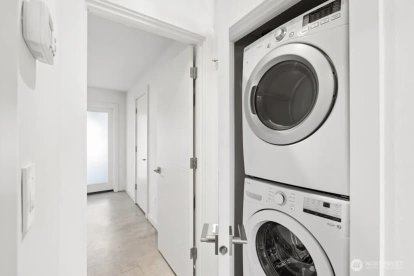 Property photo for 2233 Minor Avenue #c, Seattle photo 11