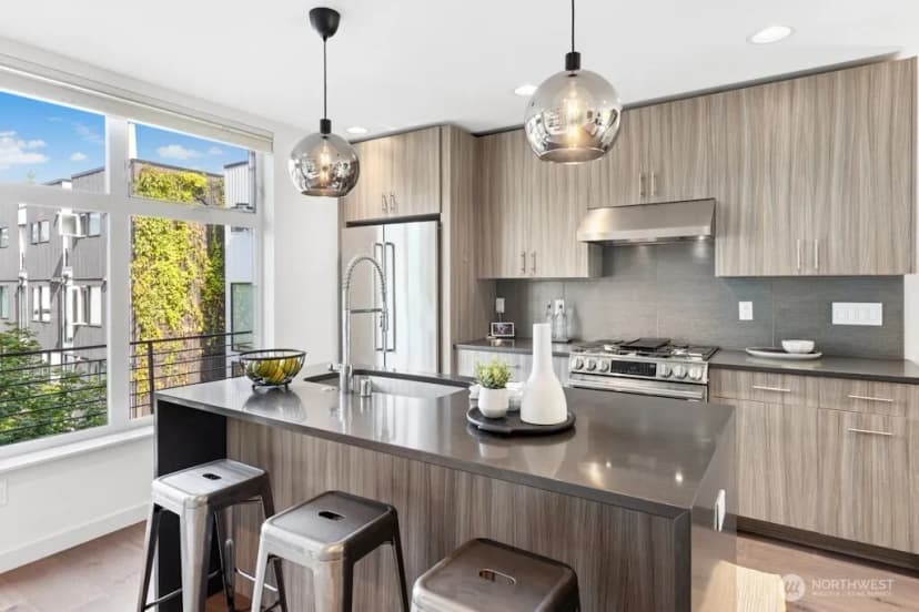 Property photo for 2233 Minor Avenue #c, Seattle photo 15