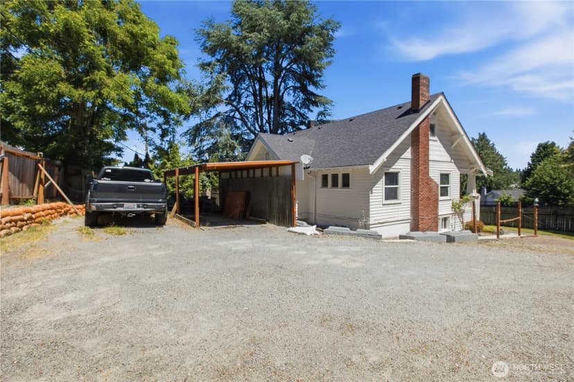 Property photo for 13025 Ambaum Boulevard Sw, Burien photo 34