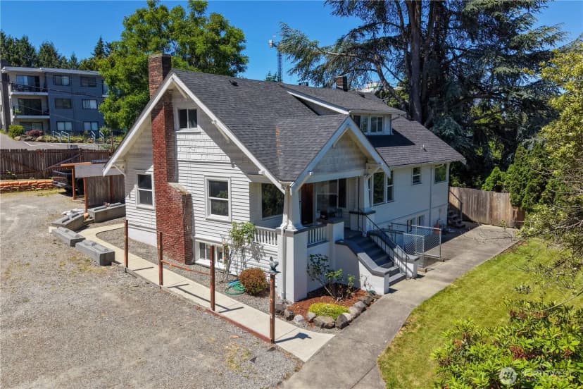 Property photo for 13025 Ambaum Boulevard Sw, Burien photo 38