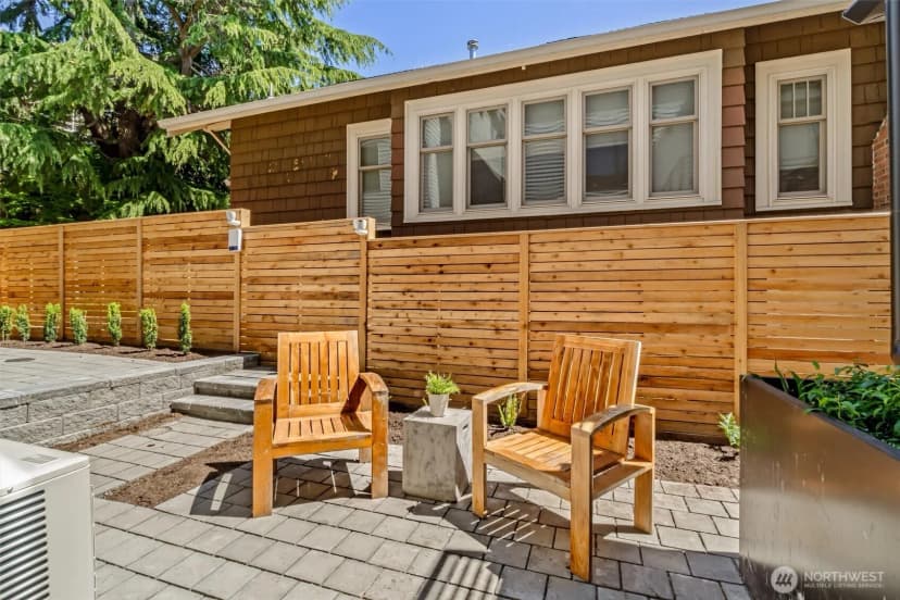 Property photo for 4460 Midvale Avenue N, Seattle photo 33
