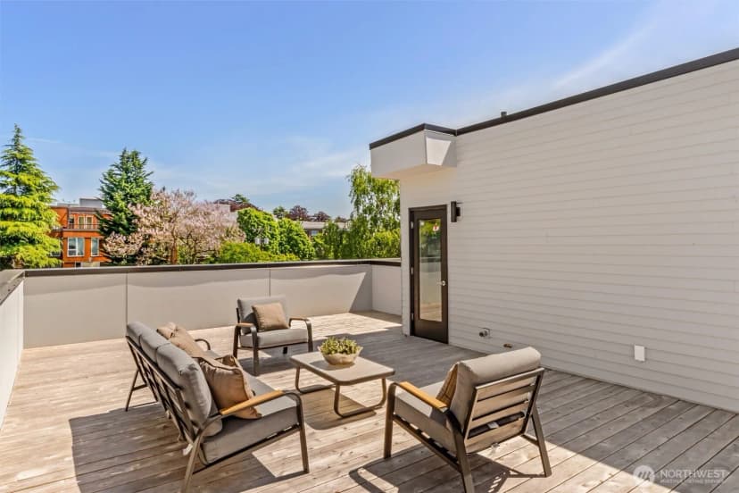 Property photo for 4460 Midvale Avenue N, Seattle photo 36