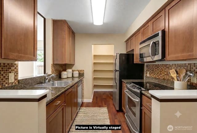 Property photo for 12303 Harbour Pointe Boulevard #cc202, Mukilteo photo 5