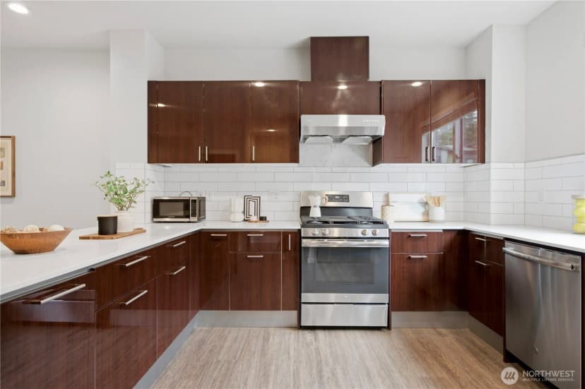 Property photo for 522 Glacier Walk Se, Sammamish photo 13