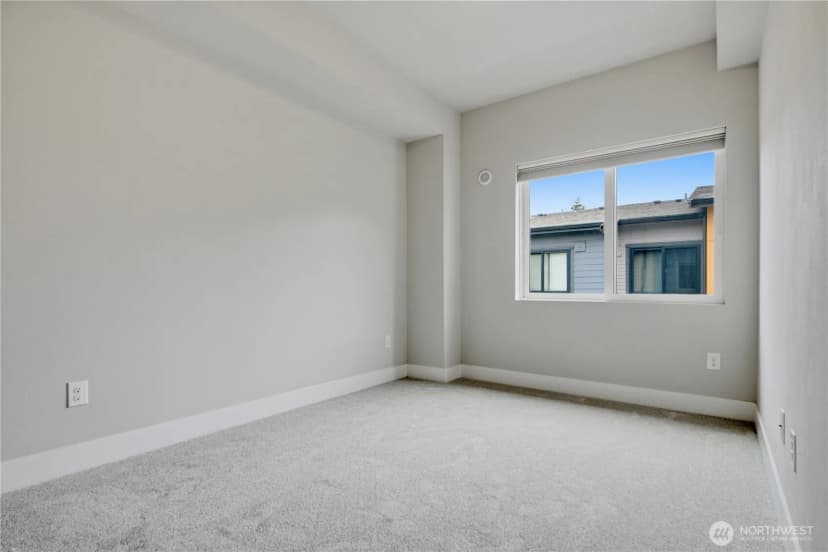 Property photo for 522 Glacier Walk Se, Sammamish photo 22