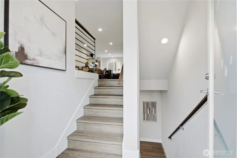 Property photo for 522 Glacier Walk Se, Sammamish photo 3
