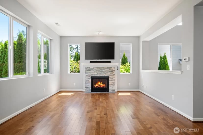 Property photo for 27579 214th Avenue Se, Maple Valley photo 6
