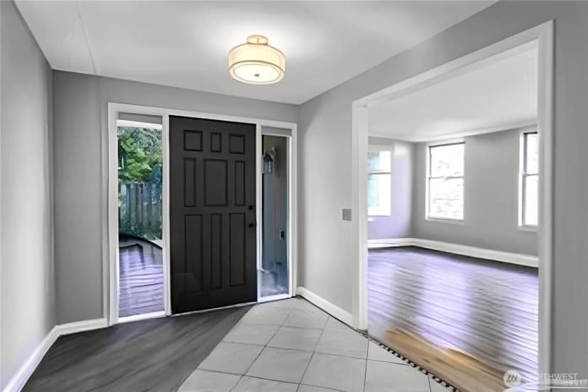 Property photo for 6502 Avondale Road Sw #4, Lakewood photo 3