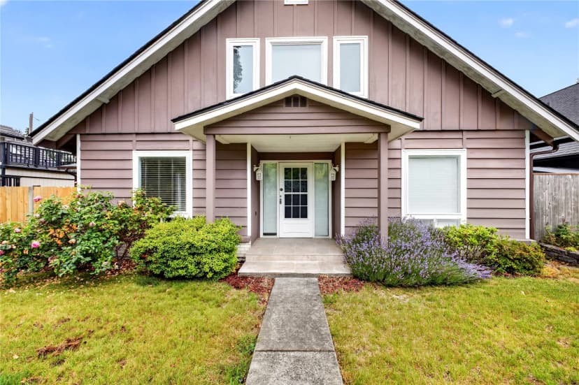 Property photo for 6502 Avondale Road Sw #4, Lakewood