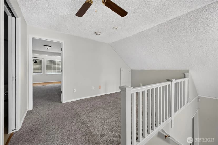 Property photo for 6502 Avondale Road Sw #4, Lakewood photo 28