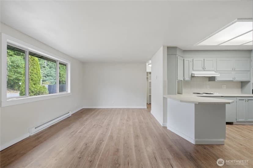 Property photo for 1126 Poindexter Avenue W, Bremerton photo 6