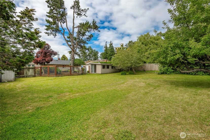 Property photo for 2808 Azalea Place, Bellingham photo 36