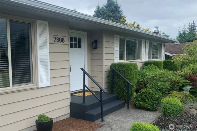 Property photo for 2808 Azalea Place, Bellingham photo 5