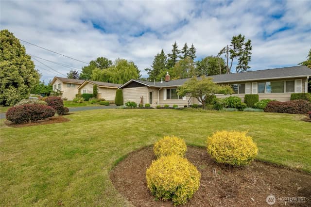 Property photo for 2808 Azalea Place, Bellingham photo 2