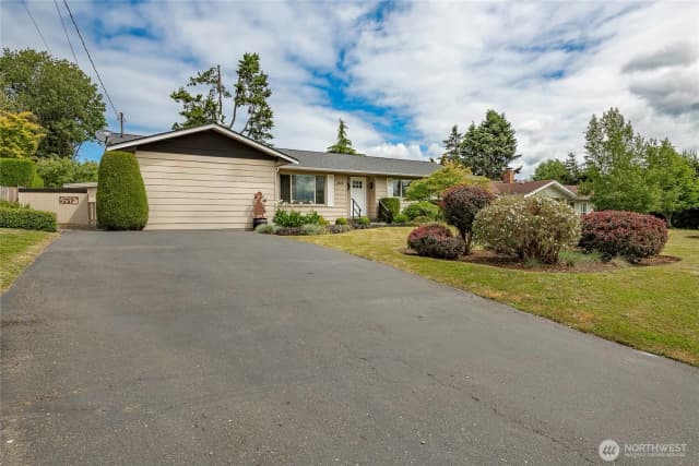 Property photo for 2808 Azalea Place, Bellingham photo 3