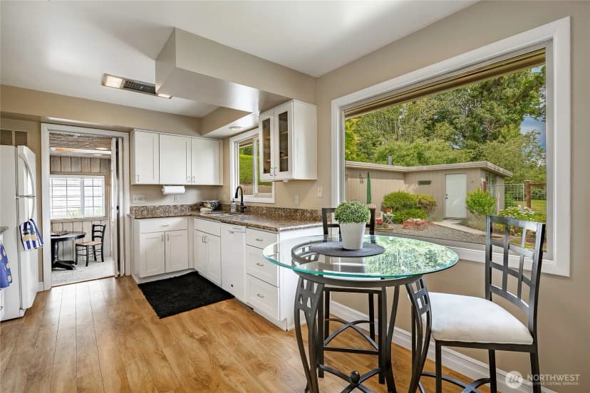 Property photo for 2808 Azalea Place, Bellingham photo 13