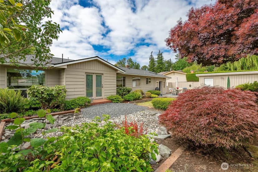 Property photo for 2808 Azalea Place, Bellingham photo 29