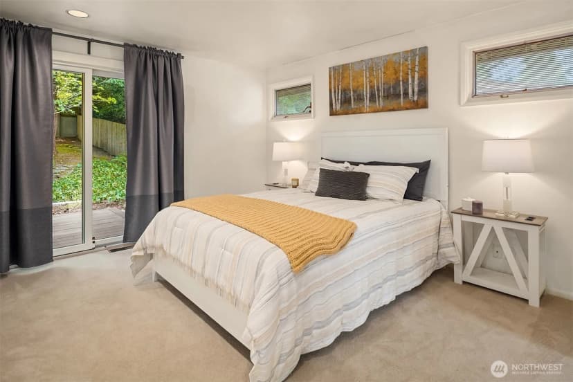Property photo for 4255 135th Place Se, Bellevue photo 16