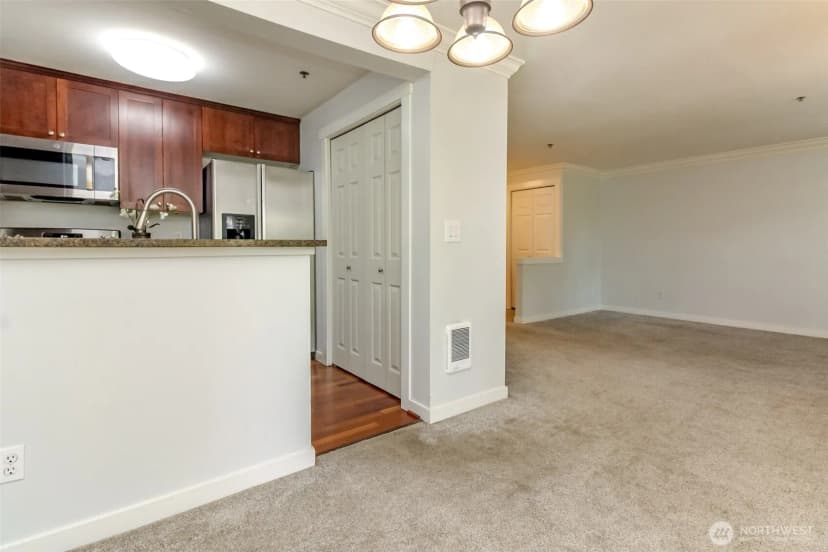 Property photo for 1830 S 284th Lane, Federal Way photo 9